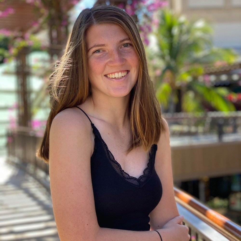 Meet your Posher, Maddie